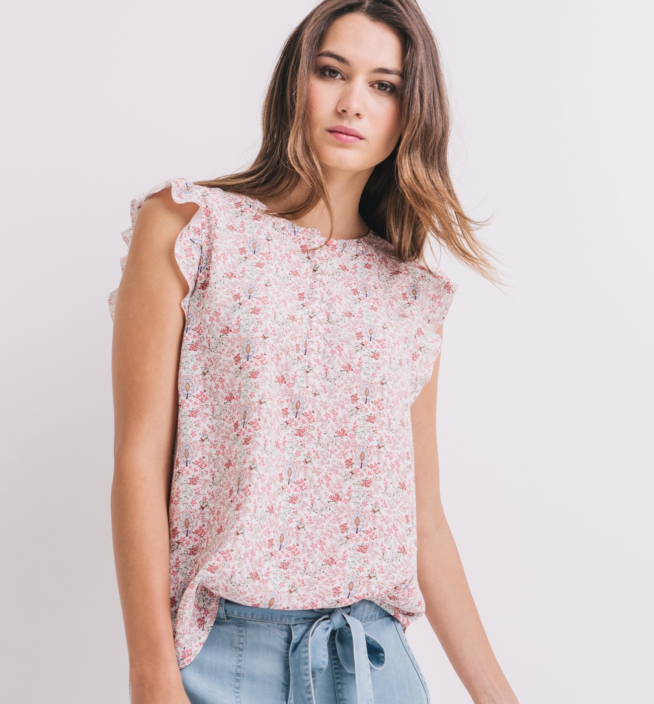 top-a-manches-volantees-femme--gz407743-s4-produit-1300x1399