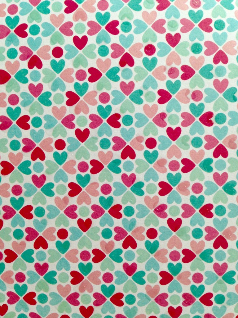 Feuille scrapbooking coeurs Betty studio