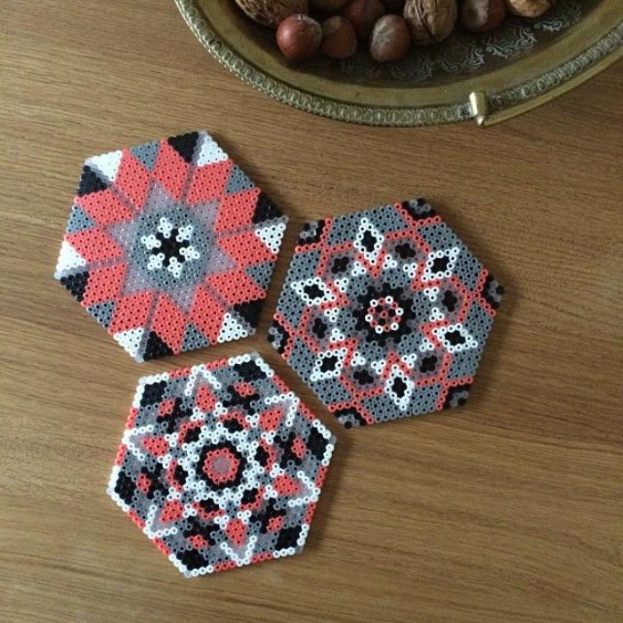 perles-à-repasser-dessous-de-verres-en-douces-couleurs