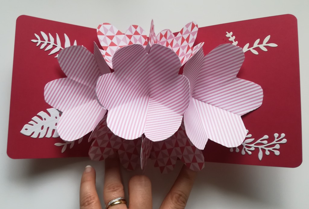Carte-pop-up-fleurs-2
