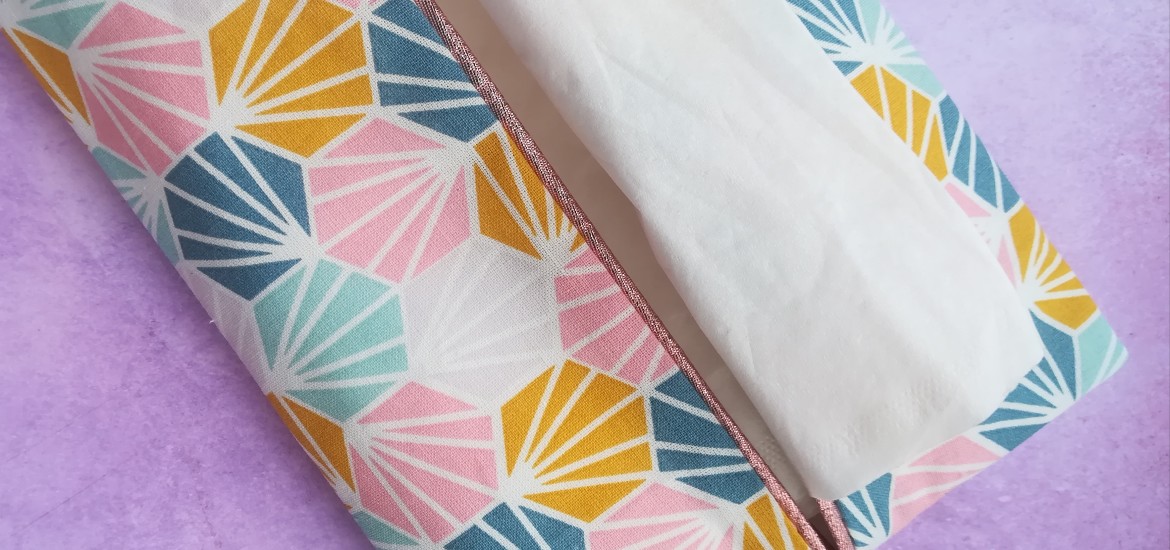 Distributeur de mouchoirs en tissu